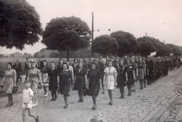 zdjęcie okładki [Chór "Wanda" Bielszowice - Okręgowy XVII Zjazd Śpiewaczy Bielszowice 22.06.1947 r.]