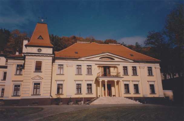 zdjęcie okładki Pałac w Ołdrzychowicach Kłodzkich.