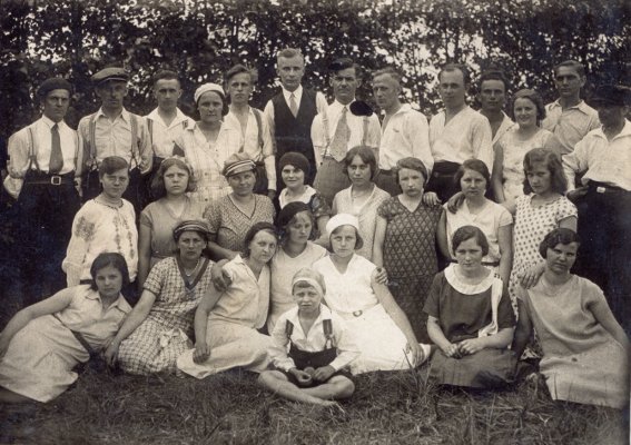 zdjęcie okładki [Wycieczka Słowiczka i Jaskółek do Borowej Wsi 31.05.1931 r.]