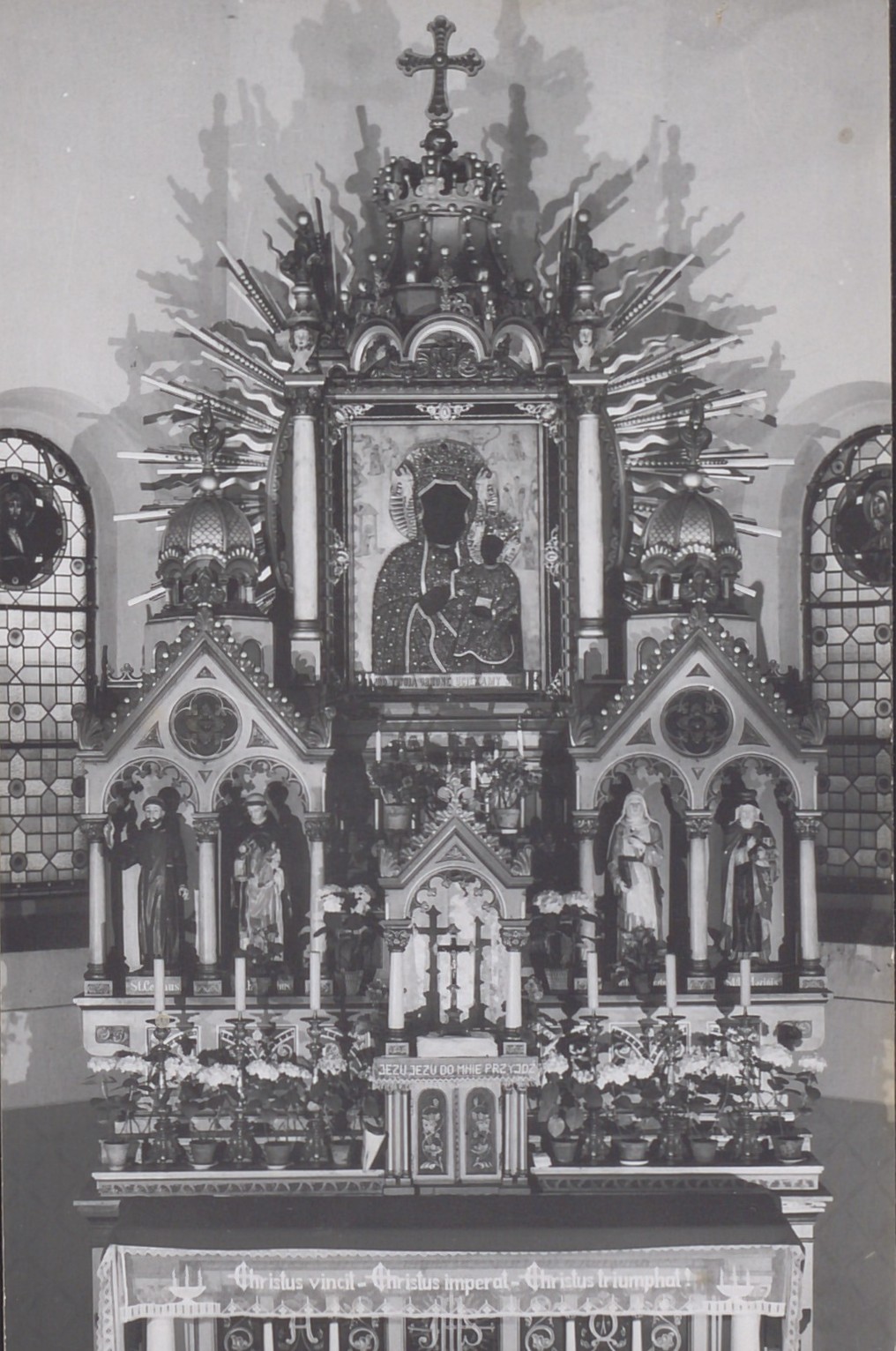 zdjęcie okładki Żędowice - ołtarz w kapliczce Matki Boskiej Bolesnej